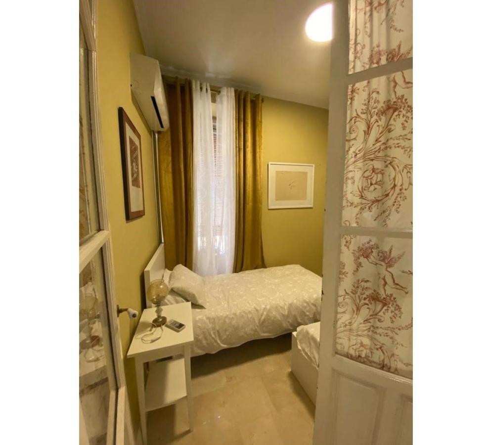 Chic E Classic Apartment Alicante Exterior foto